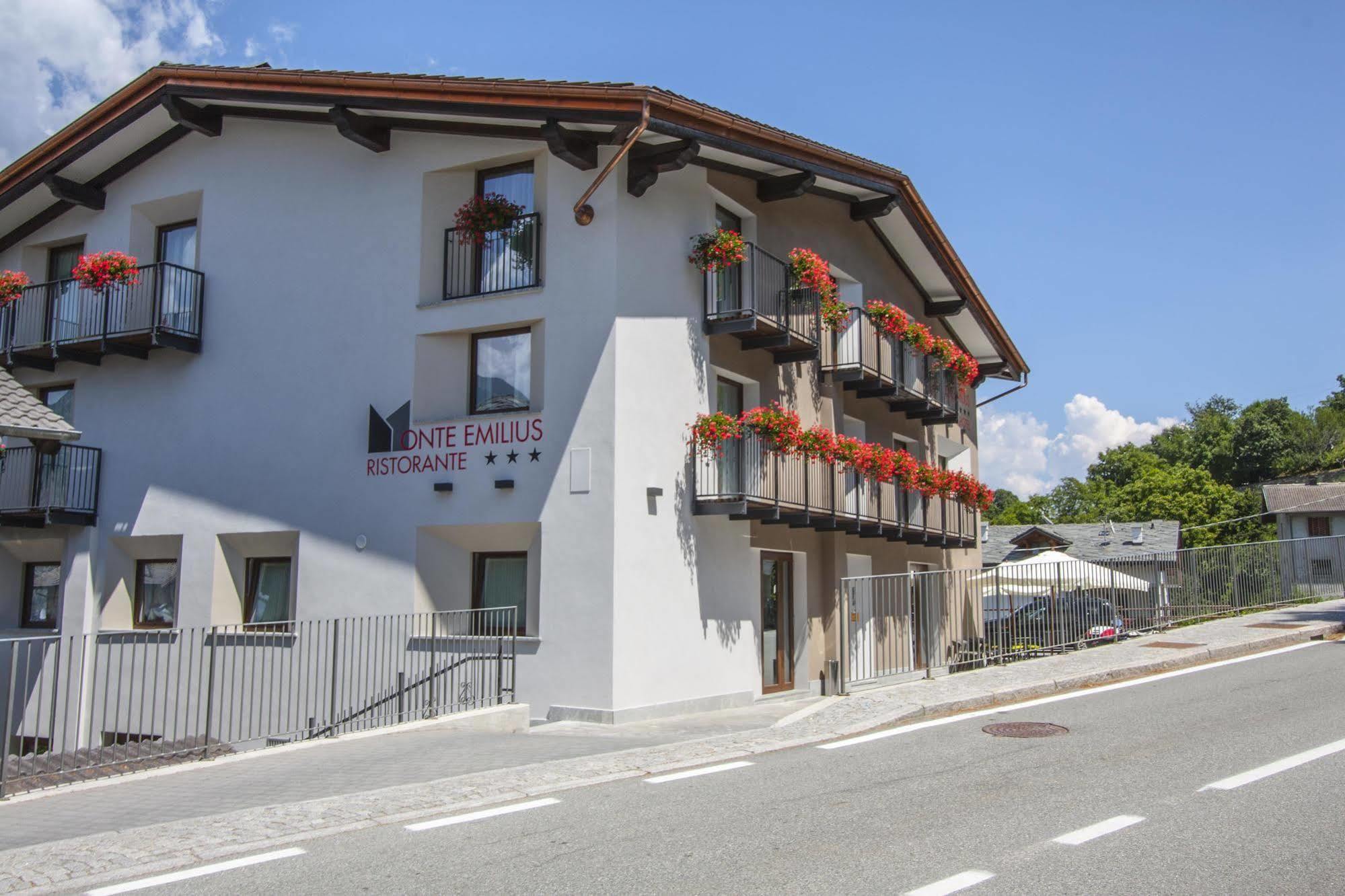 Hotel Monte Emilius Charvensod